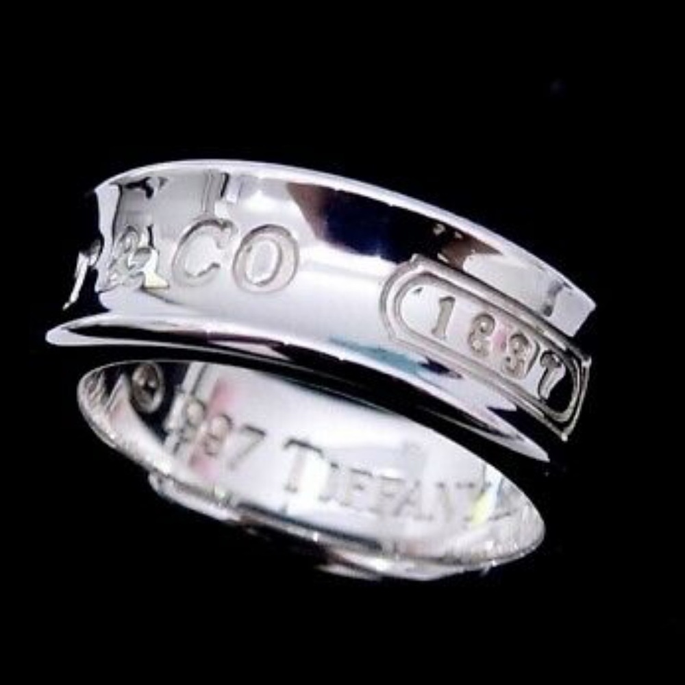 Tiffany & co 1837 925 silver ring